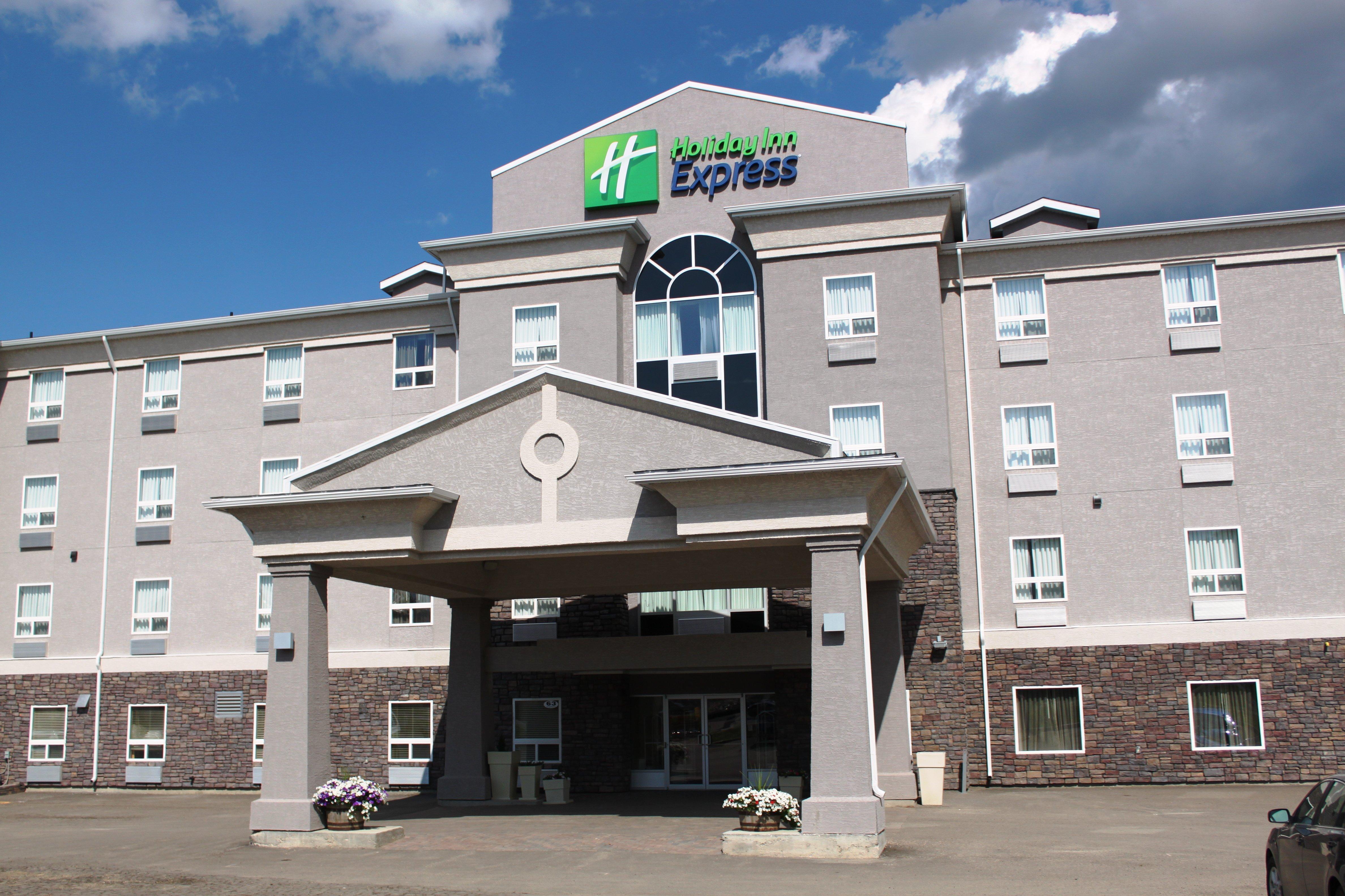 Holiday Inn Express Yorkton East Exterior foto